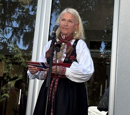 Ambasadorka Norveške.jpg